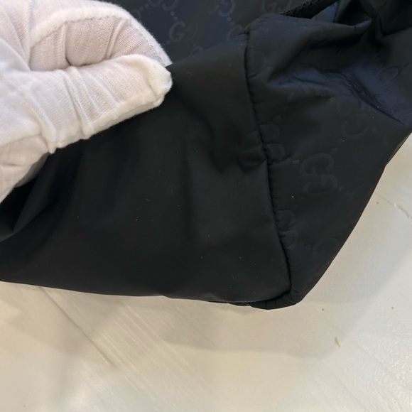 Double Pocket Backpack GG Nylon
Small /Medium size - Picture 9 of 16